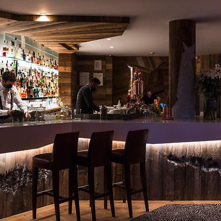 Hotel Les Barmes De L'Ours Val-dʼIsère المظهر الخارجي الصورة