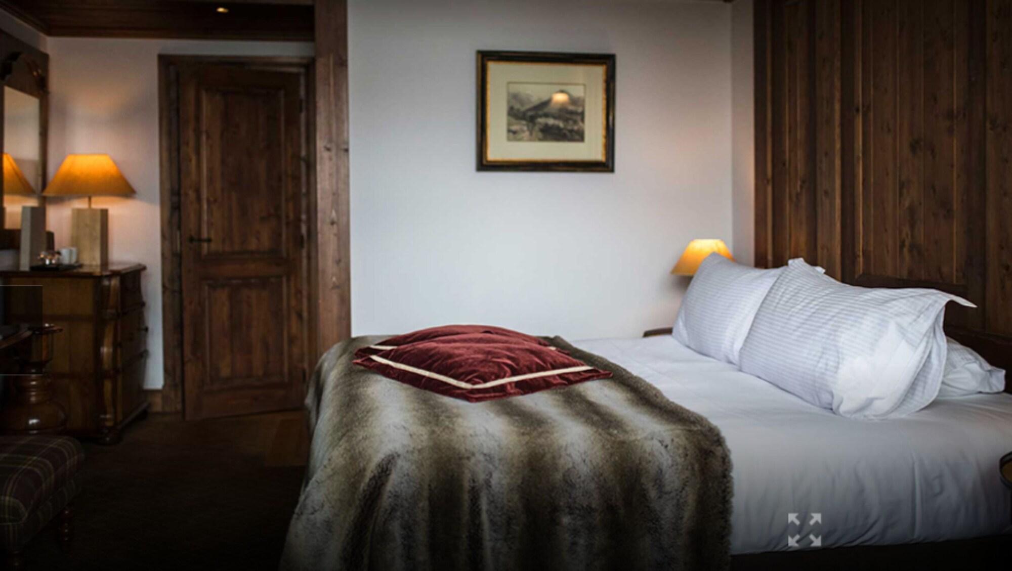Hotel Les Barmes De L'Ours Val-dʼIsère المظهر الخارجي الصورة