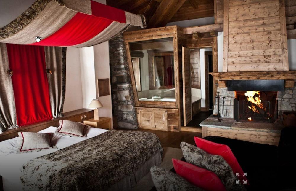 Hotel Les Barmes De L'Ours Val-dʼIsère المظهر الخارجي الصورة