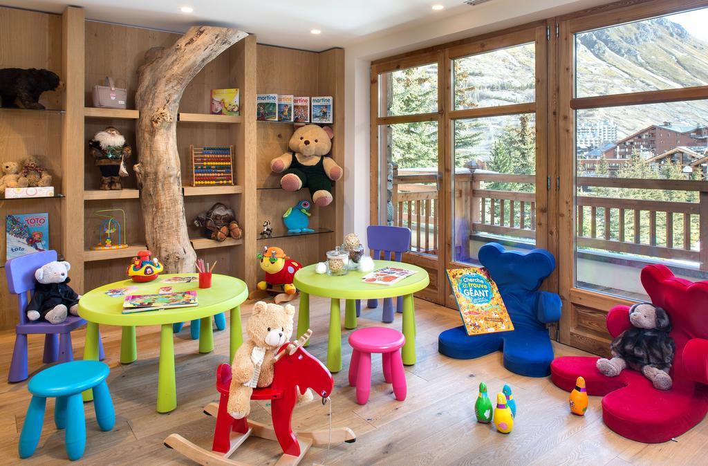 Hotel Les Barmes De L'Ours Val-dʼIsère المظهر الخارجي الصورة